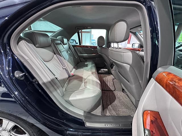 2000 Toyota Celsior JDM car for sale — photo 16 of 25