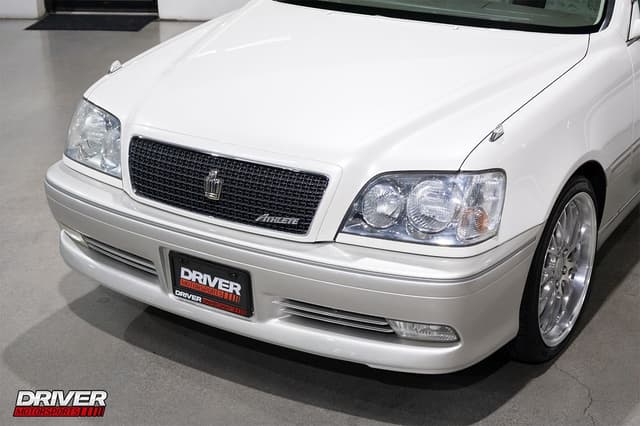 1999 Toyota Crown JDM car for sale — photo 22 of 25
