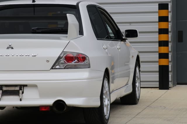 2002 Mitsubishi Lancer Evolution JDM car for sale — photo 16 of 25