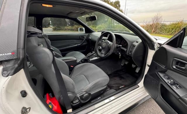 1999 Nissan Skyline JDM car for sale — photo 8 of 10