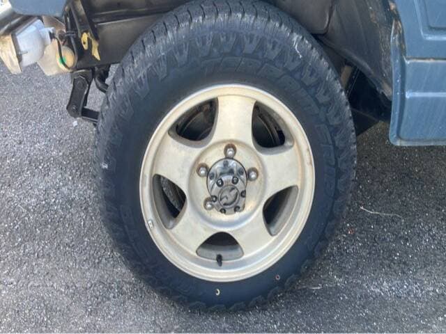 1993 Suzuki Jimny JDM car for sale — photo 4 of 13