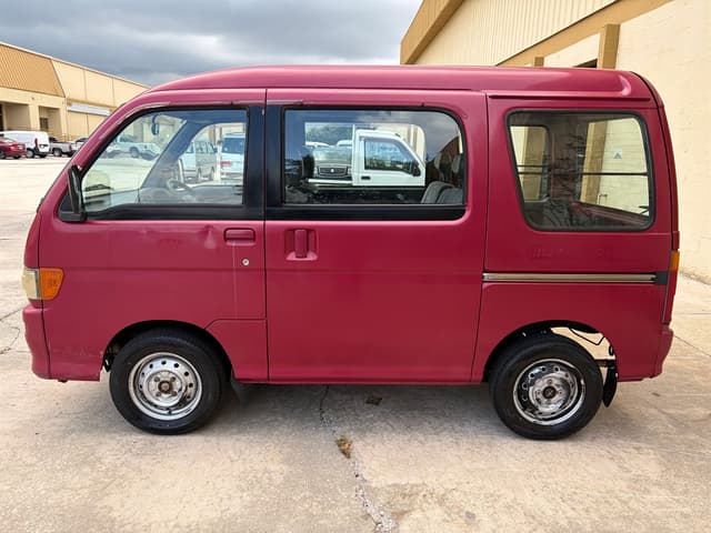 1996 Daihatsu Atrai JDM car for sale — photo 5 of 20