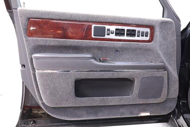 1997 Toyota Century JDM car for sale — photo 21 of 25