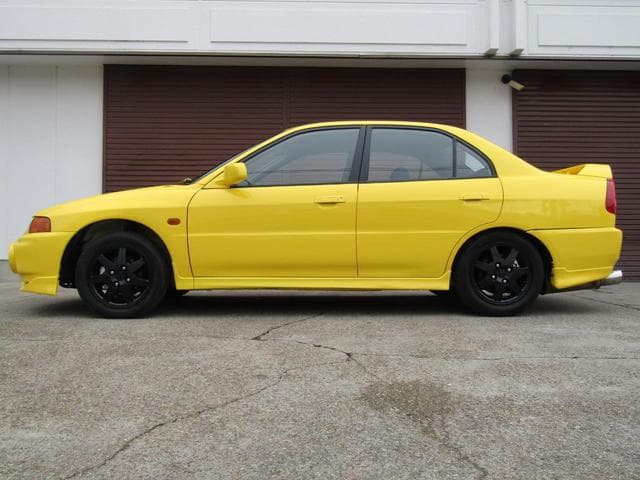 1997 Mitsubishi Lancer JDM car for sale — photo 2 of 24