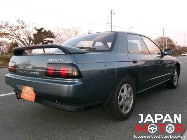 1991 Nissan Skyline JDM car for sale — photo 2 of 9
