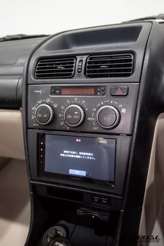2001 Toyota Altezza JDM car for sale — photo 10 of 25