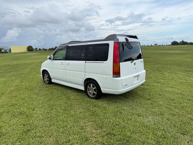 2000 Honda Stepwagon JDM car for sale — photo 5 of 25