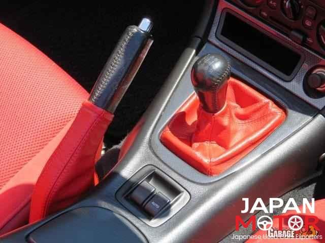 2001 Mazda Roadster (Eunos Roadster / MX-5) JDM car for sale — photo 10 of 11