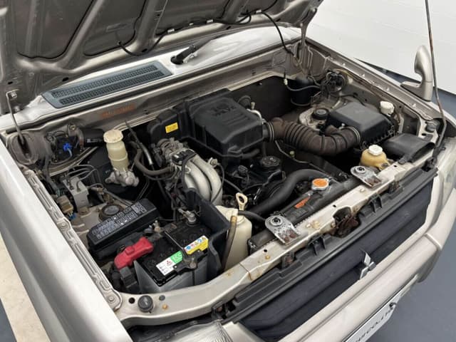 1999 Mitsubishi Pajero Mini JDM car for sale — photo 6 of 10