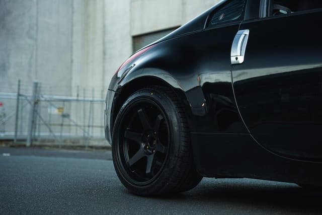2004 Nissan Fairlady Z JDM car for sale — photo 6 of 8
