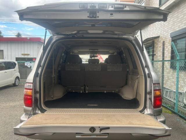 2000 Toyota Land Cruiser JDM car for sale — photo 18 of 19