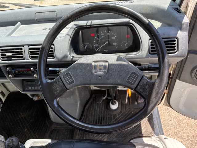 1998 Honda Acty JDM car for sale — photo 16 of 25