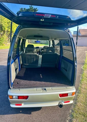 1998 Suzuki Every JDM car for sale — photo 8 of 17