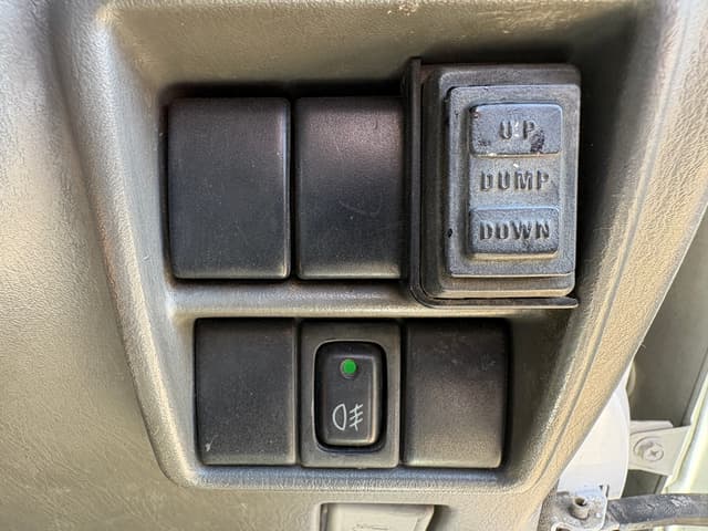 1999 Suzuki Carry JDM car for sale — photo 19 of 25
