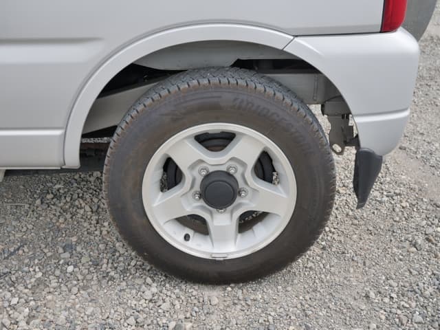 2001 Suzuki Jimny JDM car for sale — photo 20 of 25