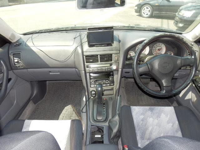 2000 Nissan Skyline JDM car for sale — photo 11 of 25