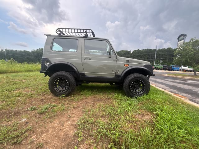 1997 Suzuki Jimny JDM car for sale — photo 2 of 11