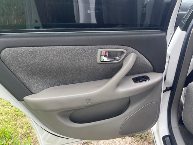 1999 Toyota Mark II JDM car for sale — photo 5 of 17