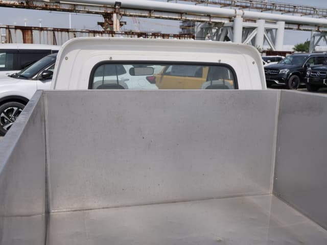 2001 Daihatsu Hijet JDM car for sale — photo 16 of 25