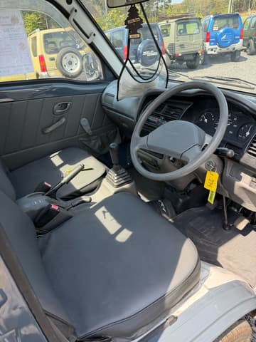1997 Suzuki Carry JDM car for sale — photo 11 of 16