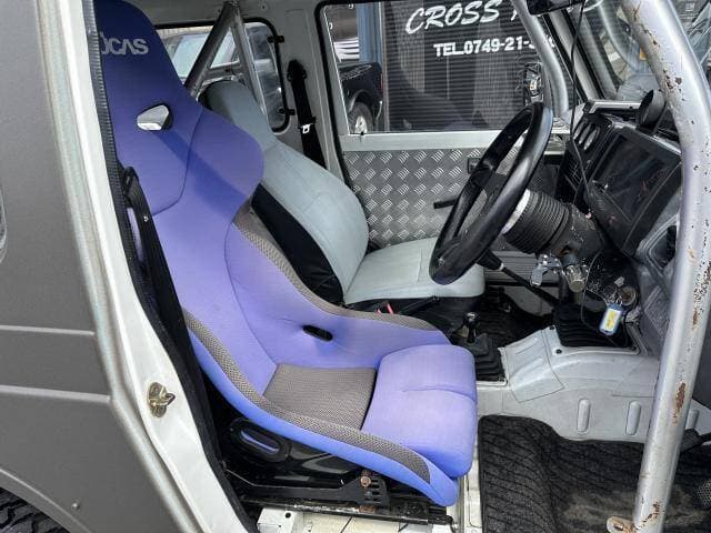 1992 Suzuki Jimny JDM car for sale — photo 6 of 13