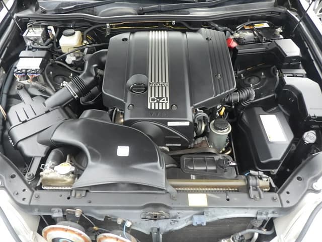 2000 Toyota Crown JDM car for sale — photo 2 of 25