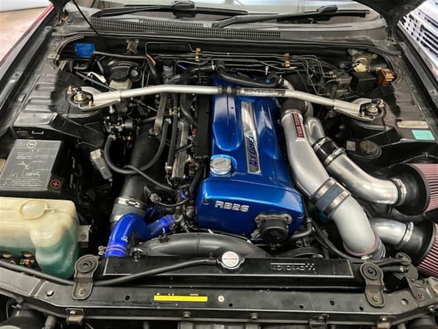 1995 Nissan Skyline JDM car for sale — photo 15 of 17