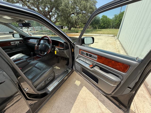 1997 Toyota Century JDM car for sale — photo 19 of 22
