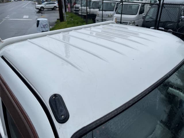 2000 Daihatsu Hijet JDM car for sale — photo 12 of 25