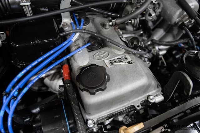1997 Toyota Hilux JDM car for sale — photo 24 of 25