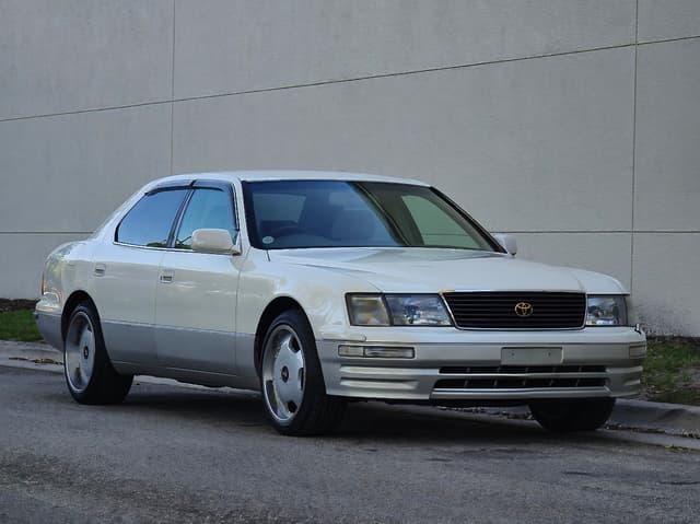1995 Toyota Celsior JDM car for sale — photo 16 of 44