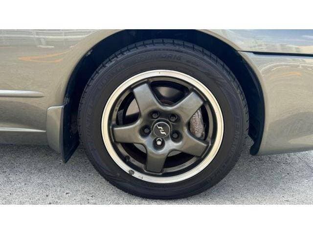 1992 Nissan Skyline JDM car for sale — photo 9 of 20