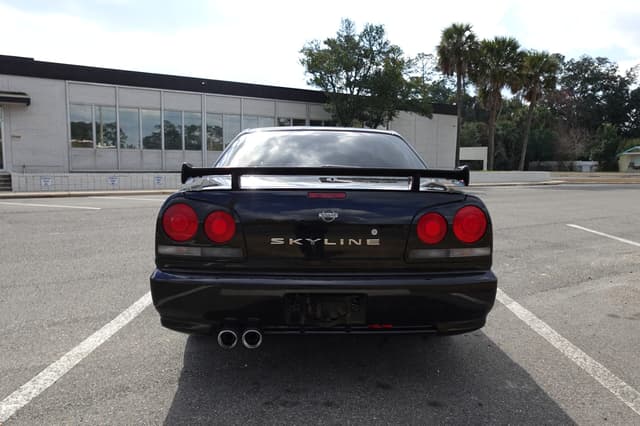 1998 Nissan Skyline JDM car for sale — photo 8 of 19