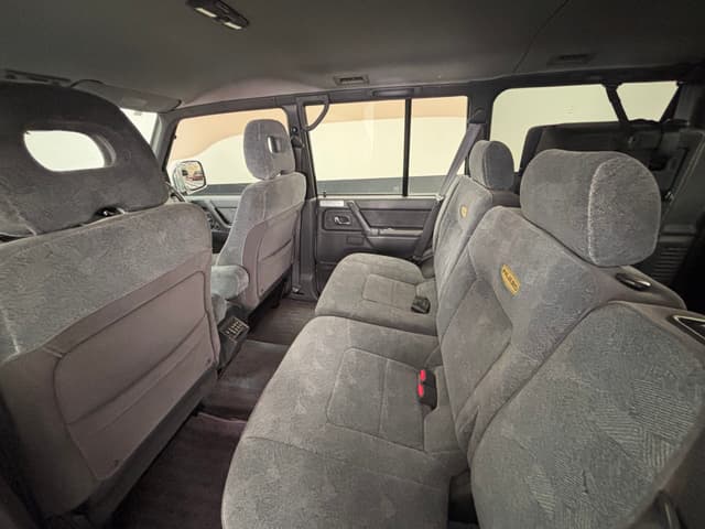 1997 Mitsubishi Pajero JDM car for sale — photo 5 of 25