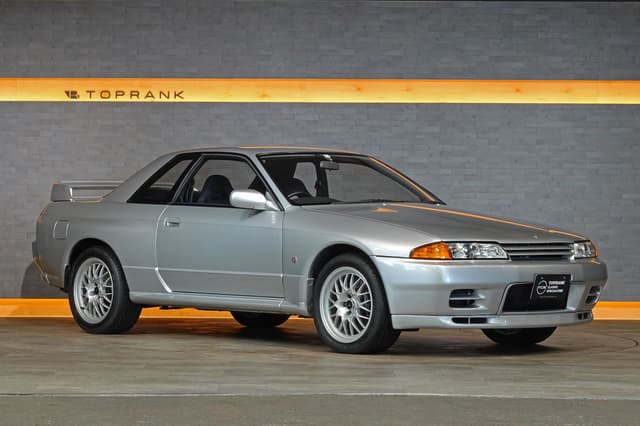1994 Nissan Skyline JDM car for sale — photo 3 of 25
