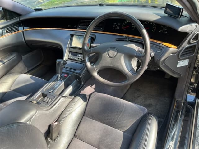 1991 Mazda Cosmo JDM car for sale — photo 11 of 17