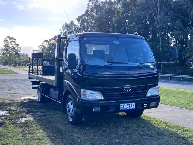 2010 Toyota Dyna JDM car for sale — photo 3 of 16