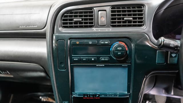 2001 Subaru Legacy JDM car for sale — photo 14 of 25
