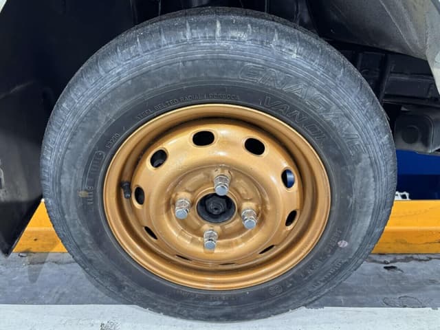2001 Subaru Sambar JDM car for sale — photo 16 of 25