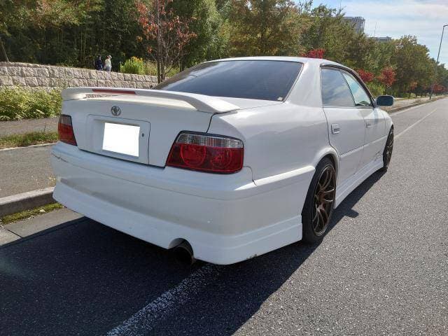 1999 Toyota Chaser JDM car for sale — photo 2 of 20