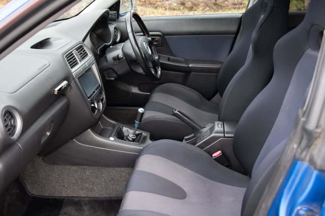 2000 Subaru Impreza JDM car for sale — photo 13 of 17
