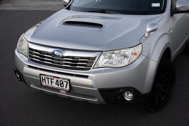 2009 Subaru Forester JDM car for sale — photo 12 of 17