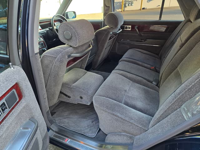 1998 Toyota Century JDM car for sale — photo 17 of 18