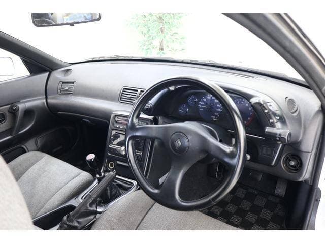 1989 Nissan Skyline JDM car for sale — photo 7 of 16