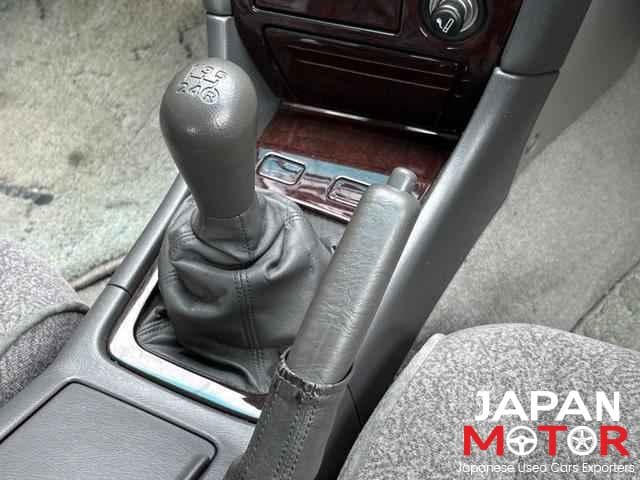 1998 Toyota Mark II JDM car for sale — photo 4 of 6