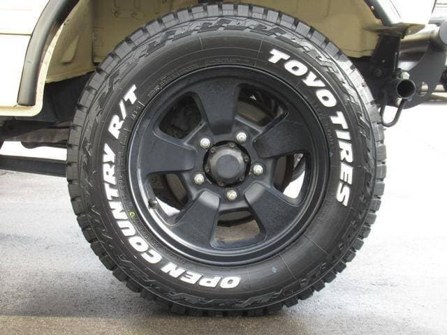1997 Suzuki Jimny JDM car for sale — photo 9 of 19