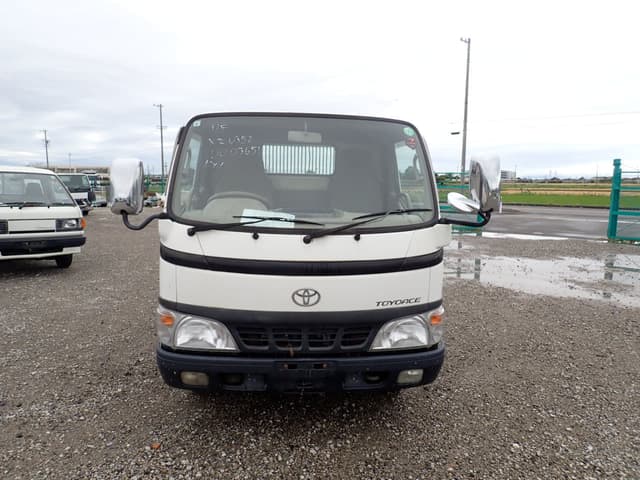 2004 Toyota Toyoace JDM car for sale — photo 12 of 25