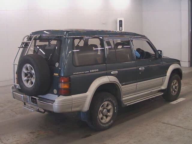 1994 Mitsubishi Pajero JDM car for sale — photo 4 of 6