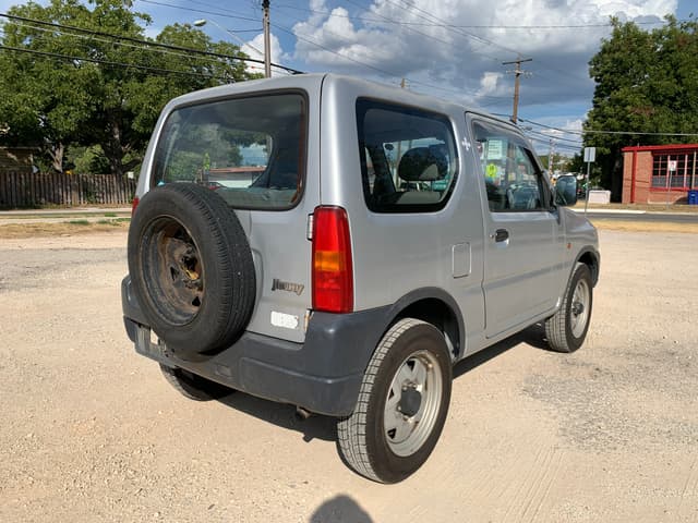 1998 Suzuki Jimny JDM car for sale — photo 11 of 17