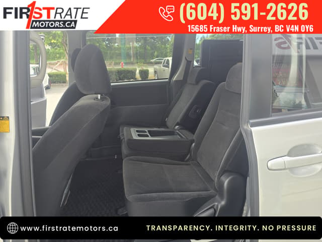 2007 Toyota Noah JDM car for sale — photo 13 of 19